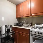Monthly Nyc Rentals- Modern Studio Unit