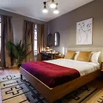 Monthly Nyc Rentals- Modern Studio Unit