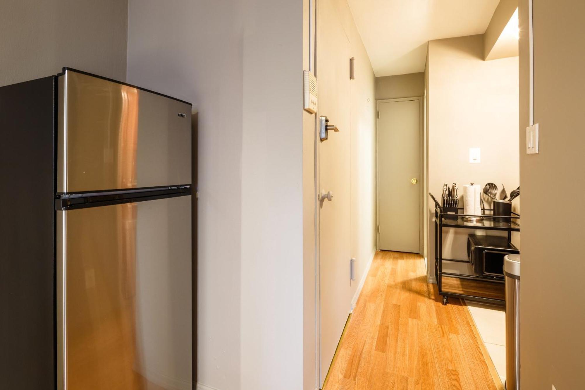 Monthly Nyc Rentals- Modern Studio Unit Apartment